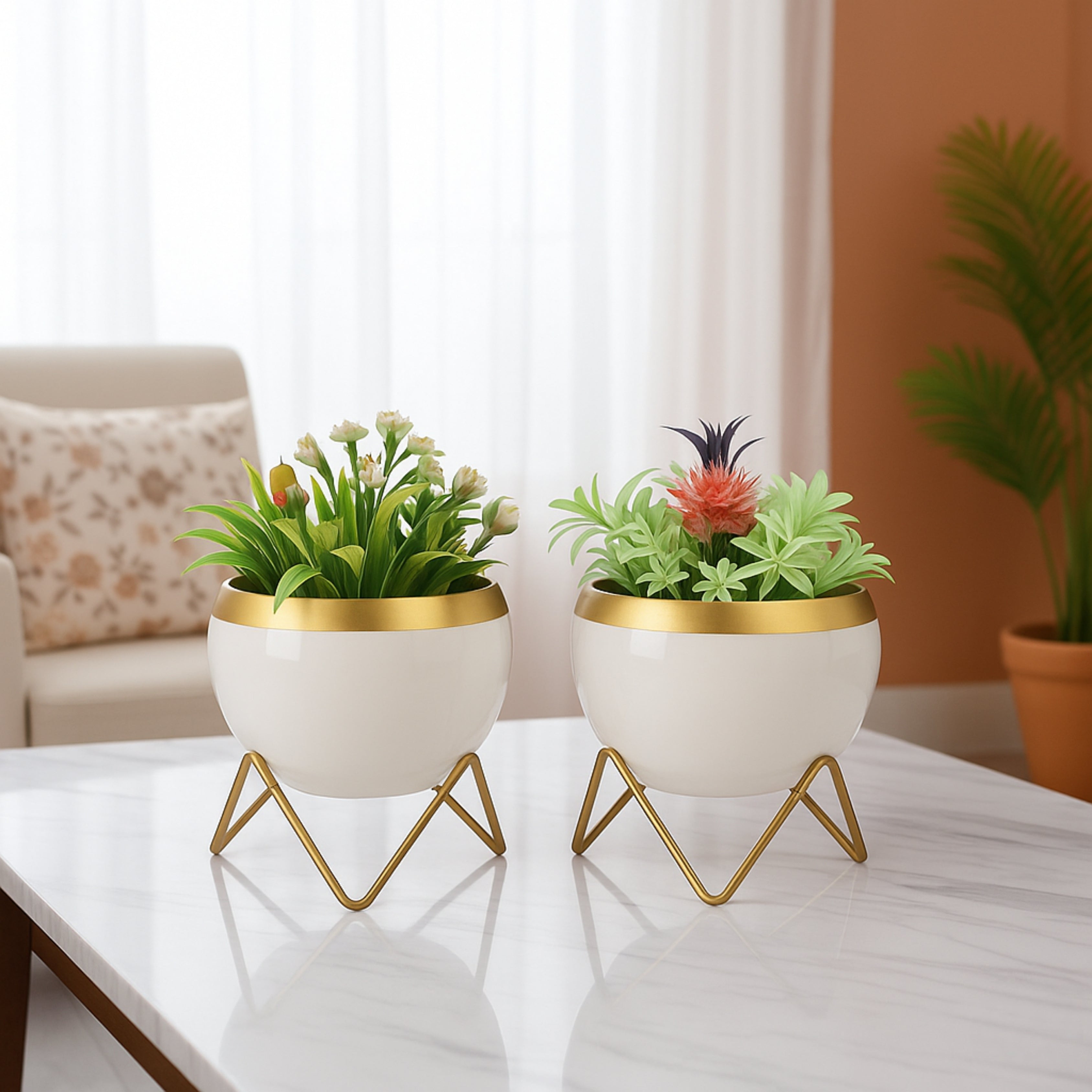 Metal Planters (Set of 2)